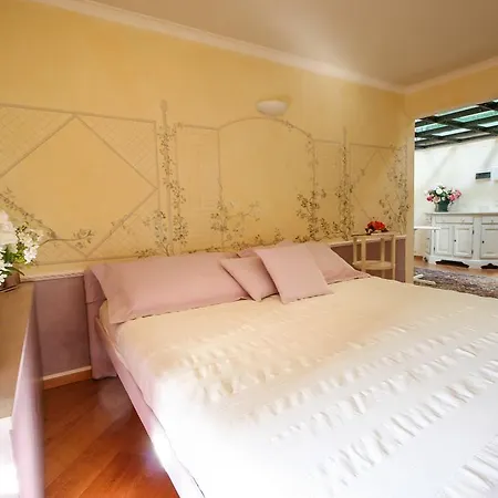 Lily Apartmán Semorile