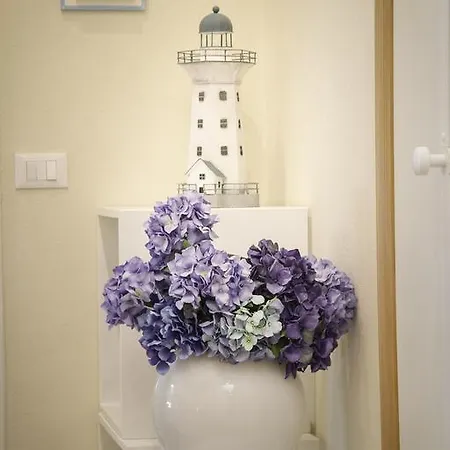 Lily Apartmán Semorile